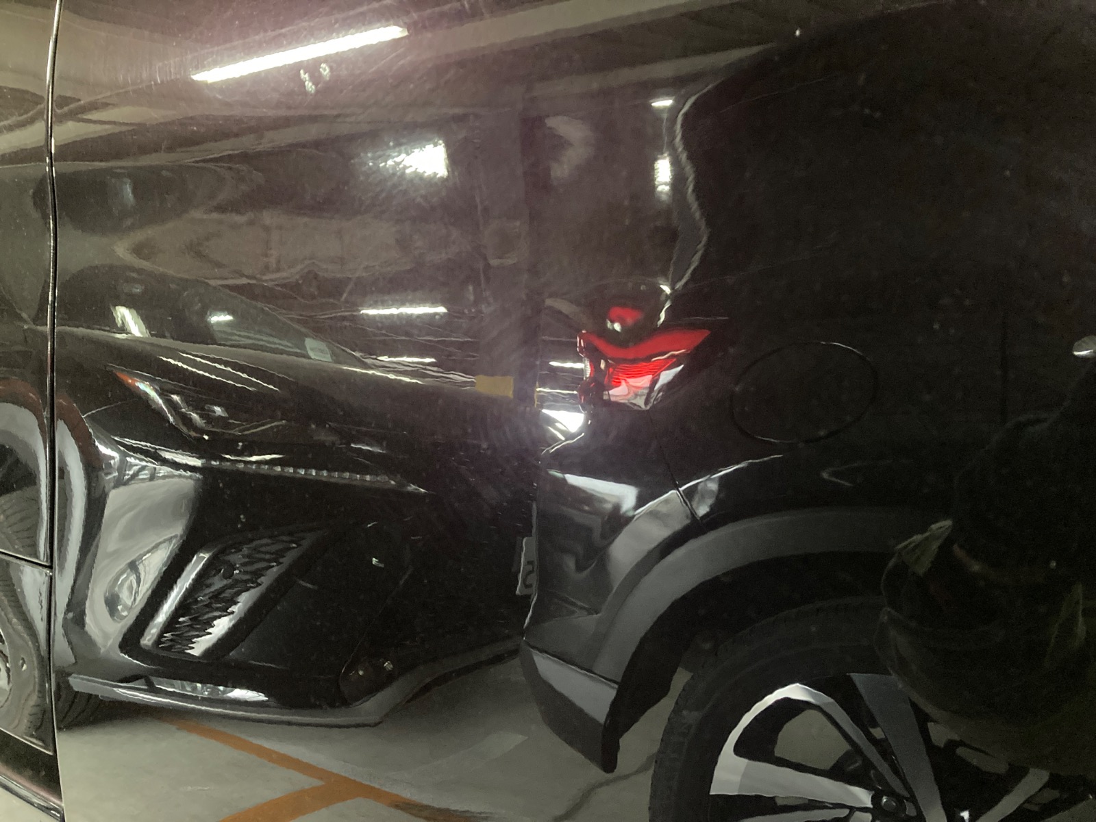 キズ・ヘコミ_27