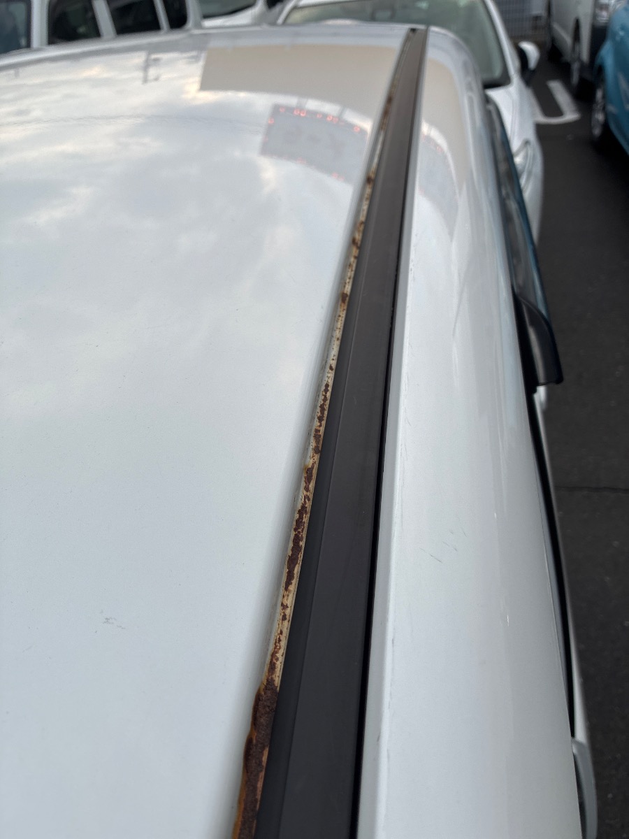 キズ・ヘコミ_64