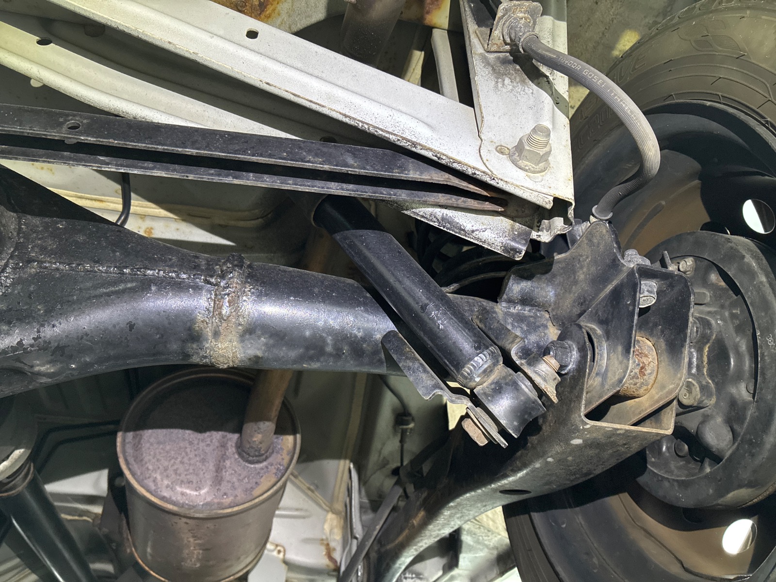 キズ・ヘコミ_66