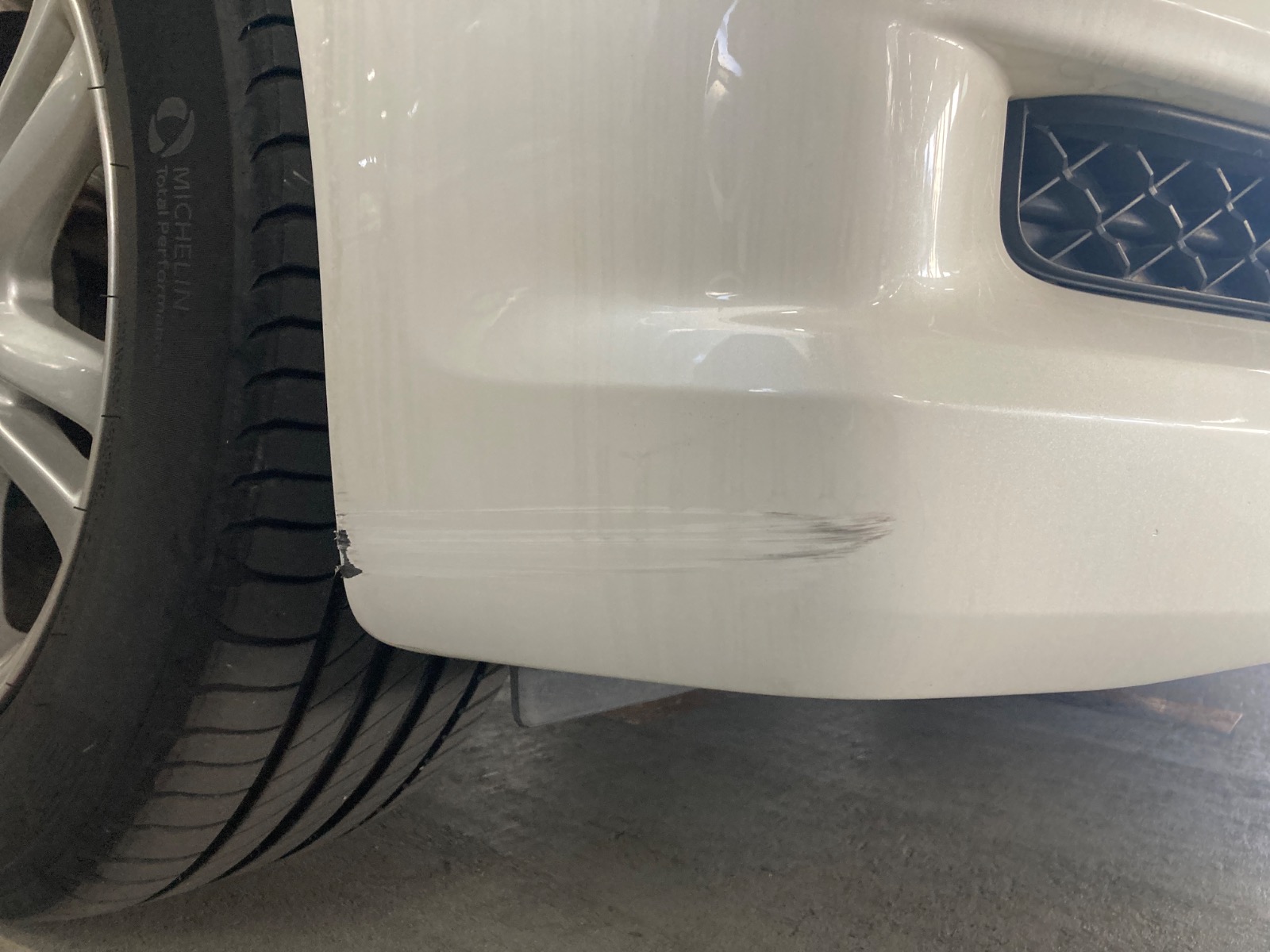 キズ・ヘコミ_06