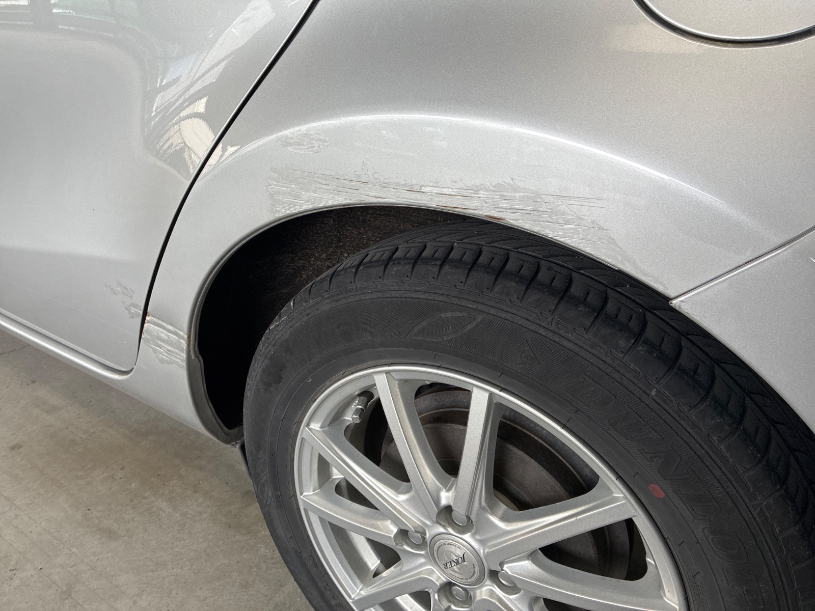 キズ・ヘコミ_39