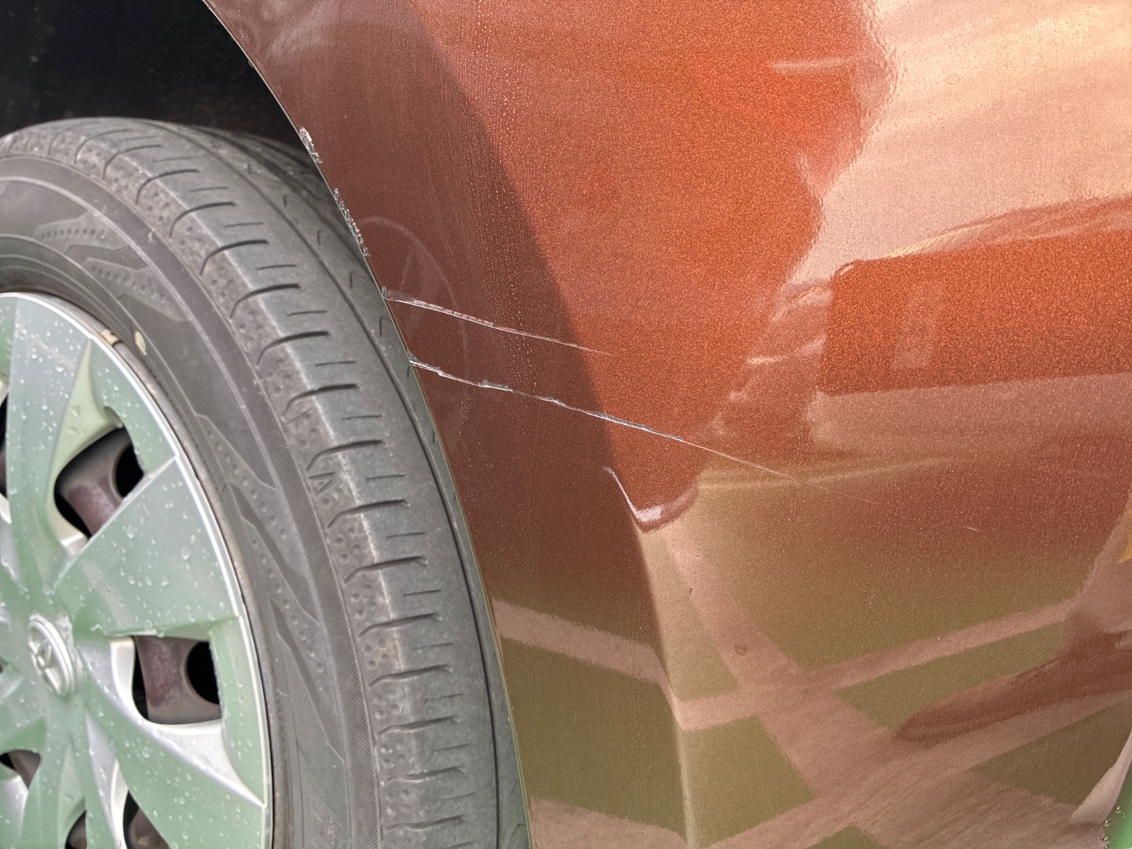 キズ・ヘコミ_55