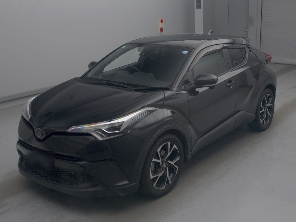 トヨタ C-HR S-T LED PK