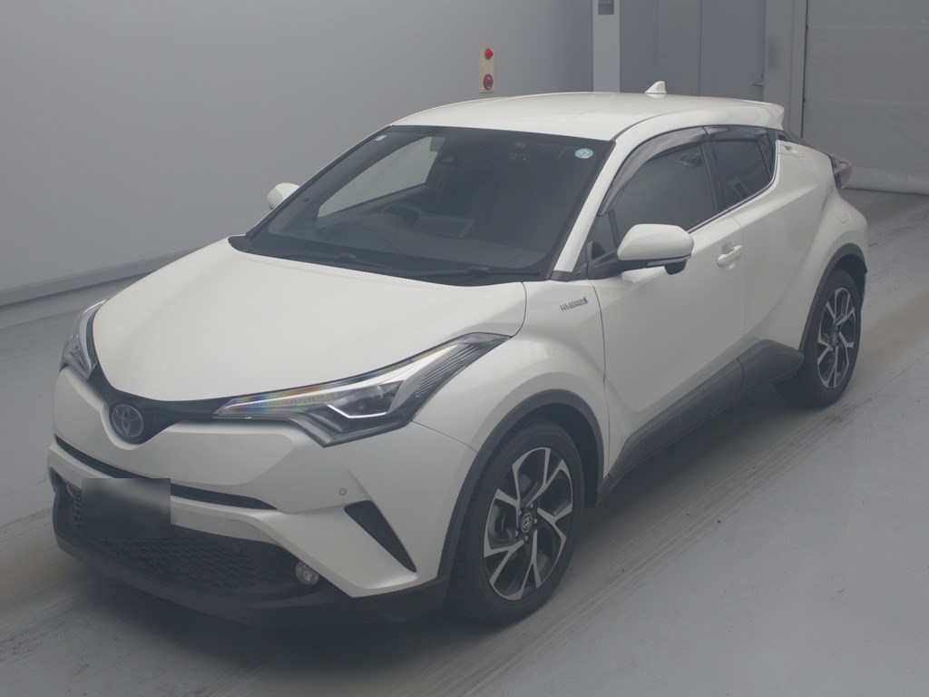 トヨタ C-HR G