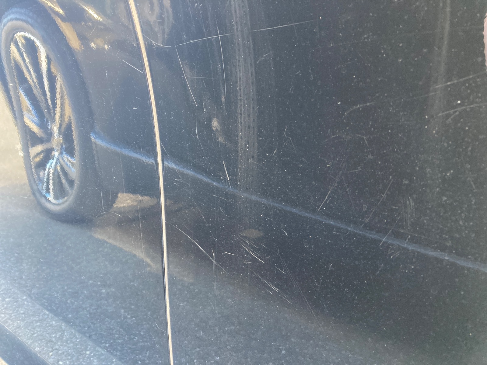 キズ・ヘコミ_19