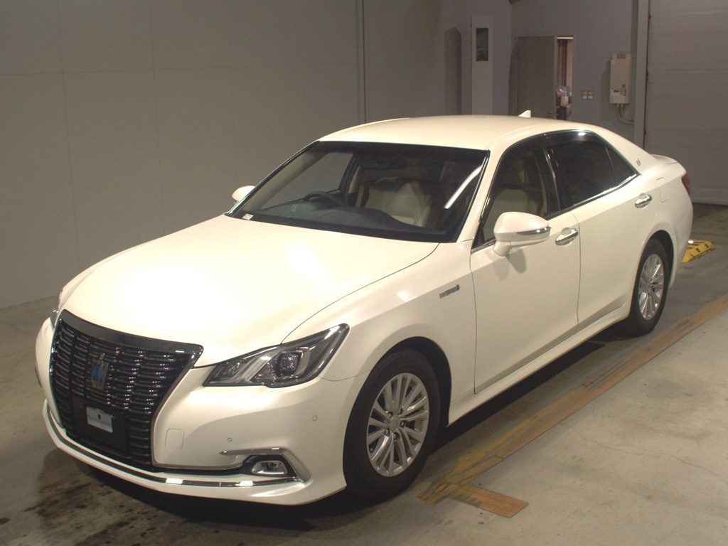 クラウンロイヤルHEV ロイヤルサルーン