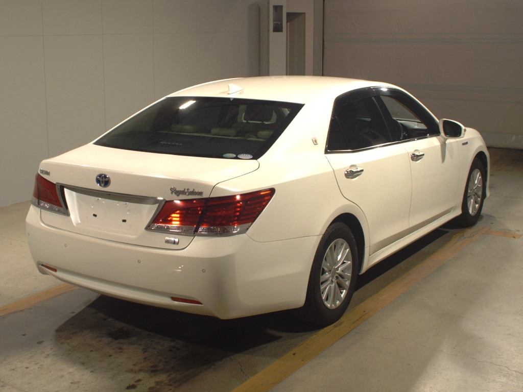 クラウンロイヤルHEV ロイヤルサルーン
