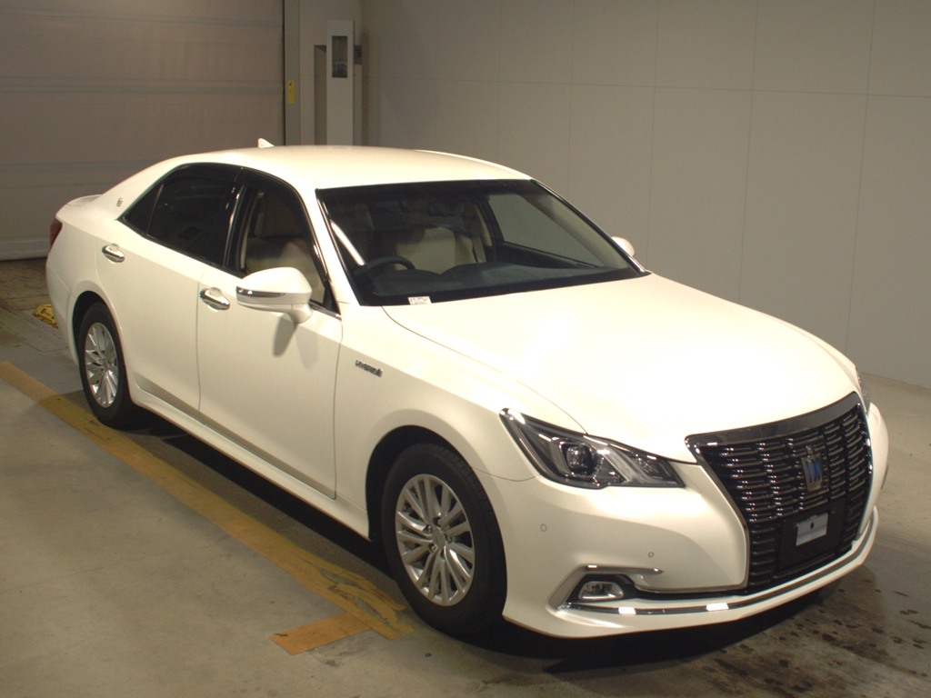 クラウンロイヤルHEV ロイヤルサルーン