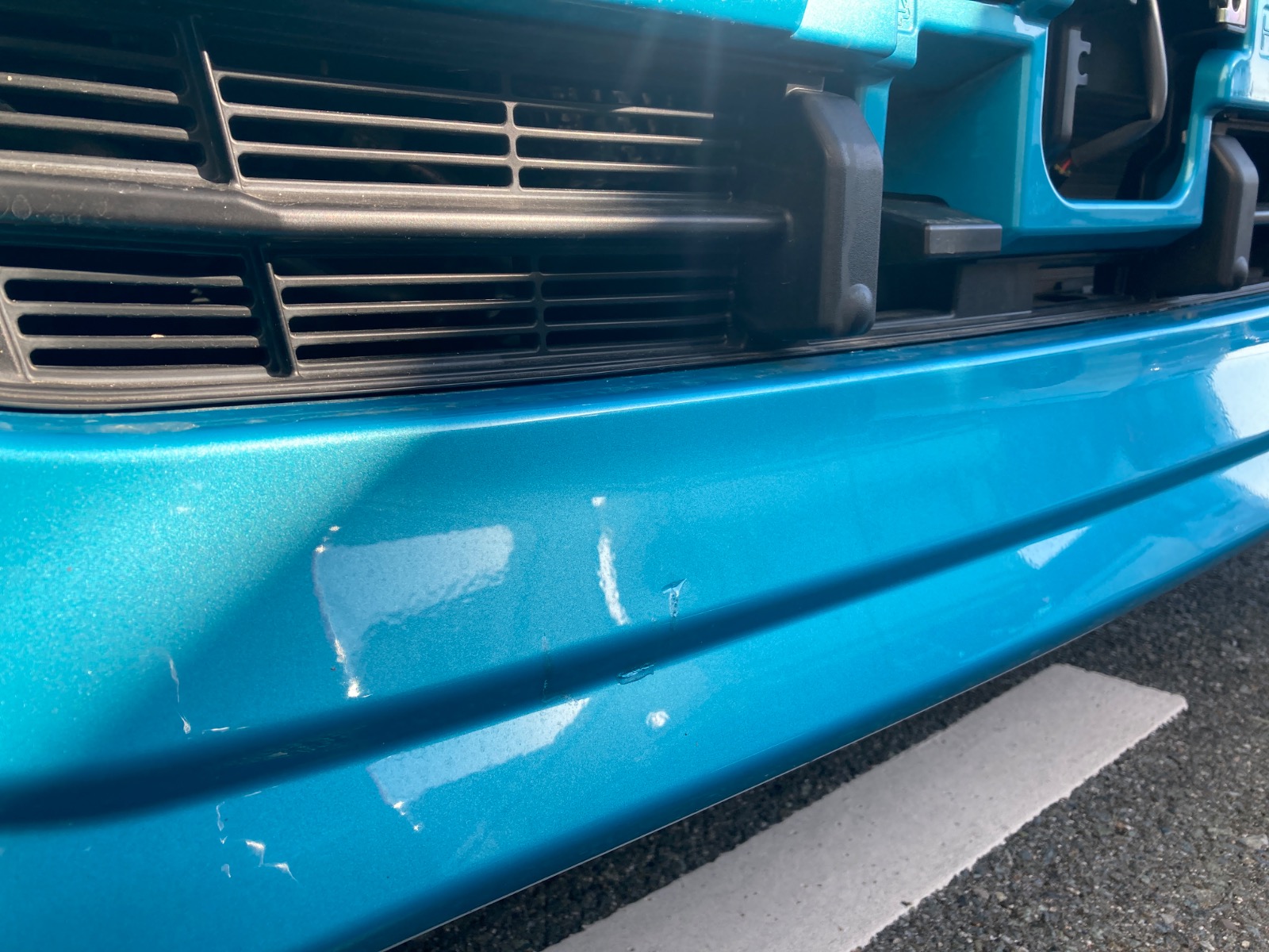 キズ・ヘコミ_06