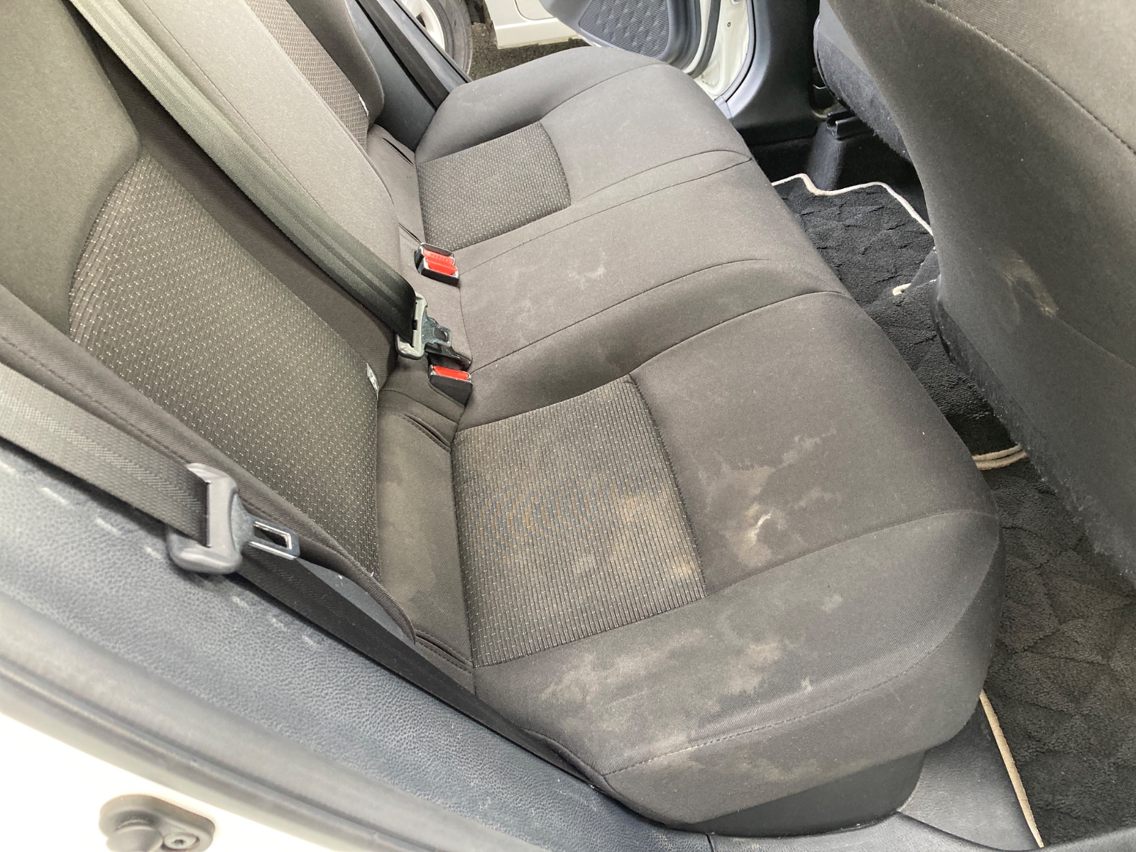 キズ・ヘコミ_64