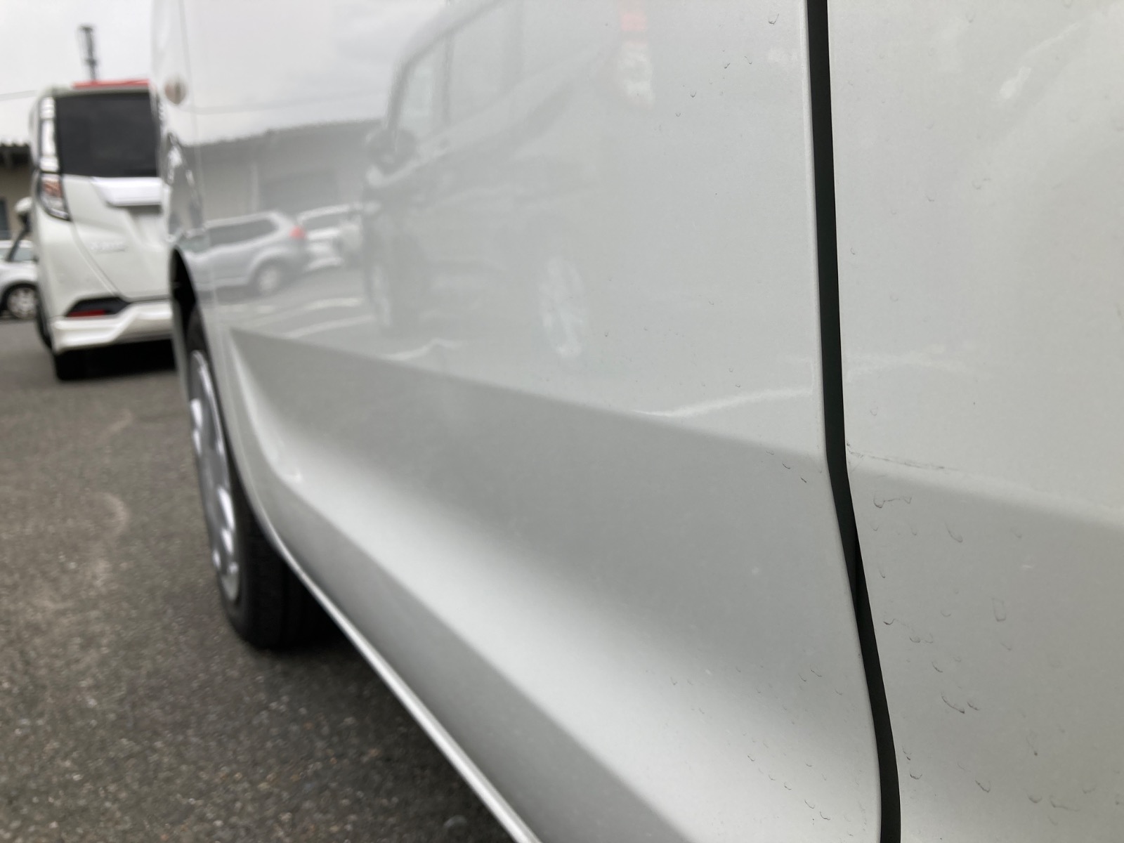 キズ・ヘコミ_17