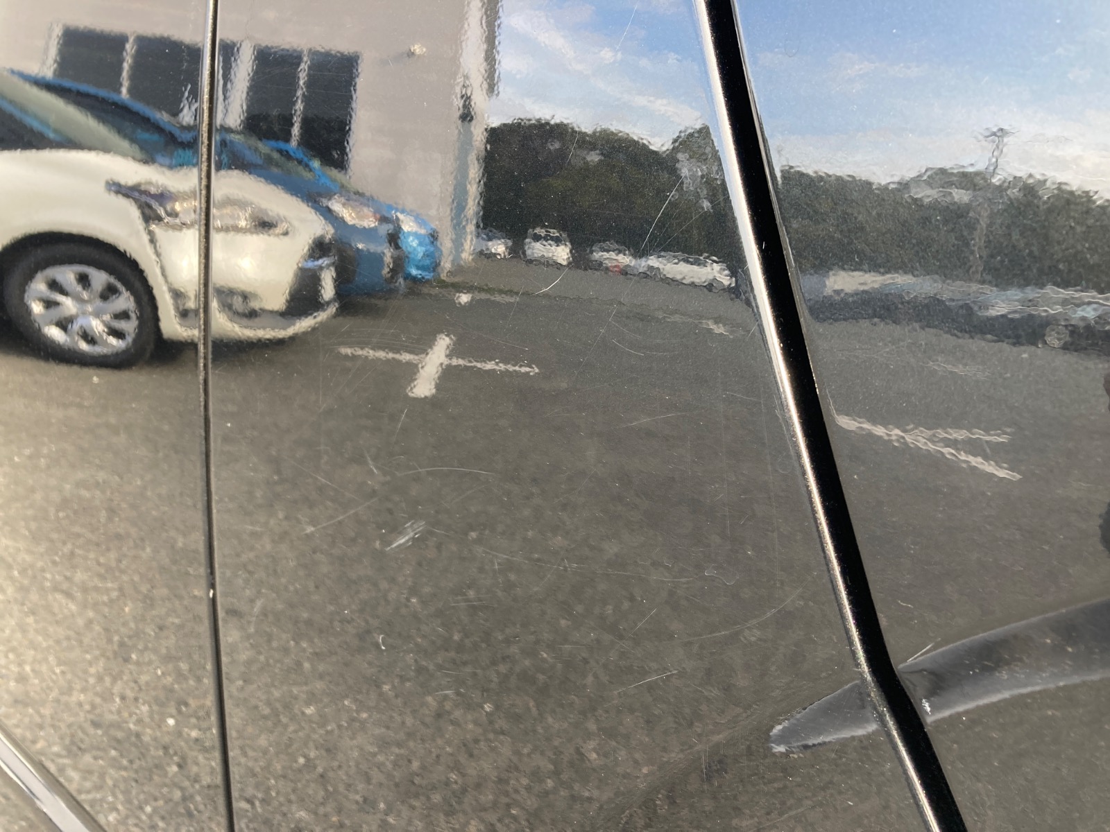 キズ・ヘコミ_33