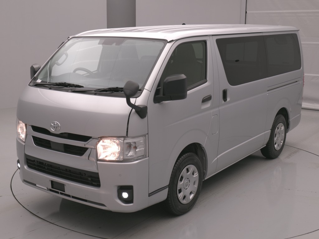 ハイエースバン