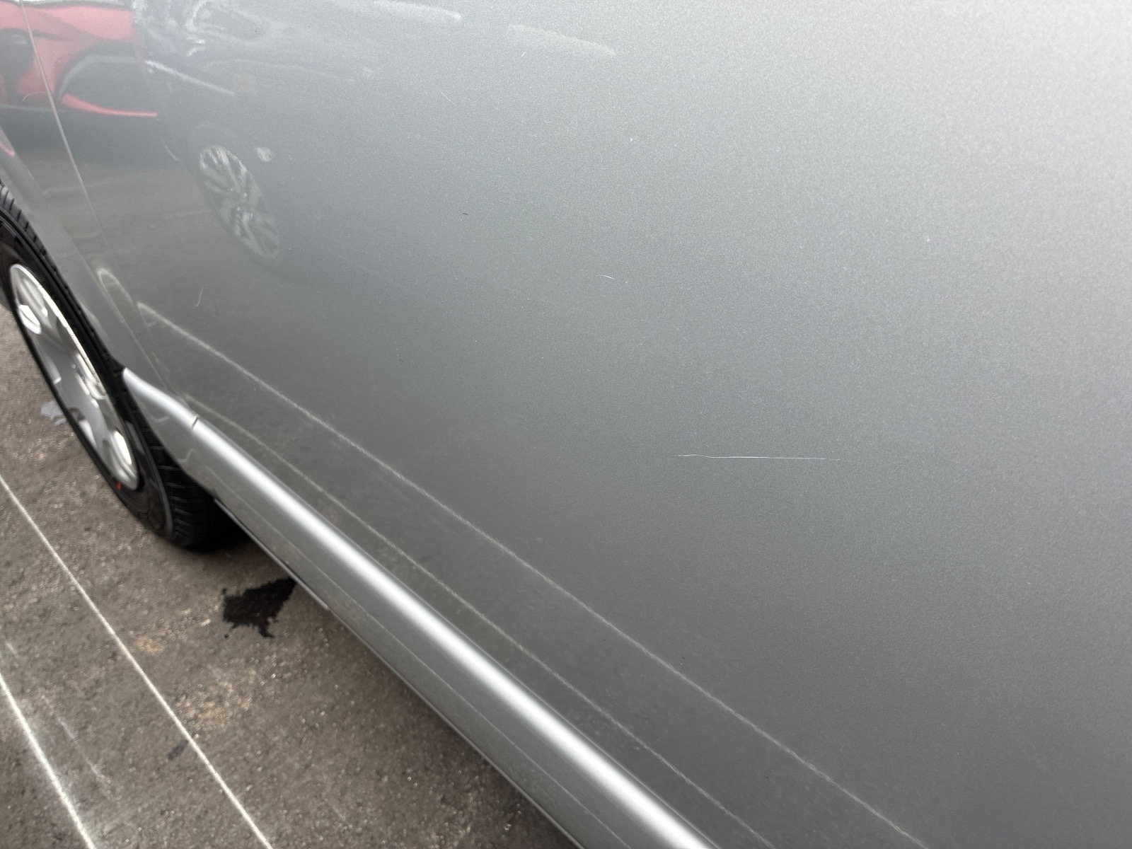 キズ・ヘコミ_27