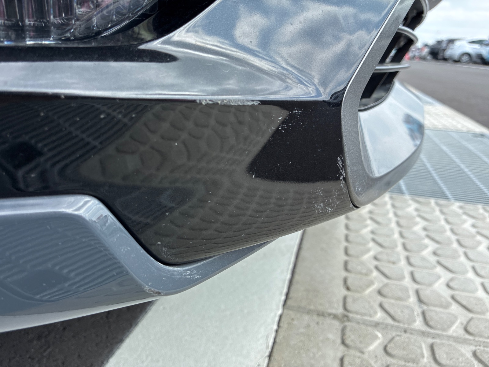 キズ・ヘコミ_06