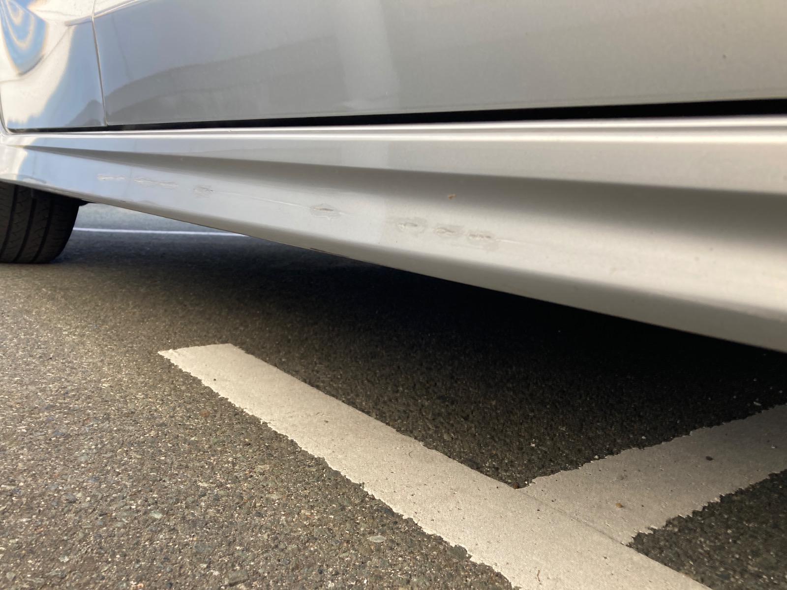 キズ・ヘコミ_22