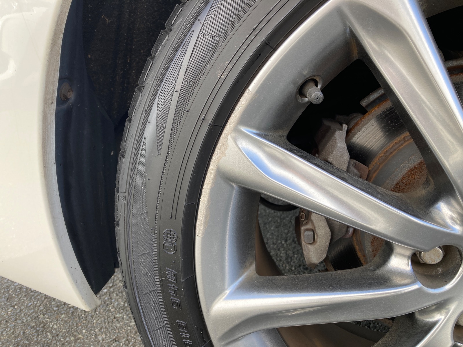 キズ・ヘコミ_62