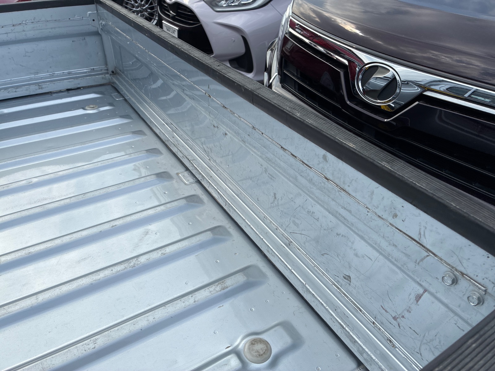 キズ・ヘコミ_53