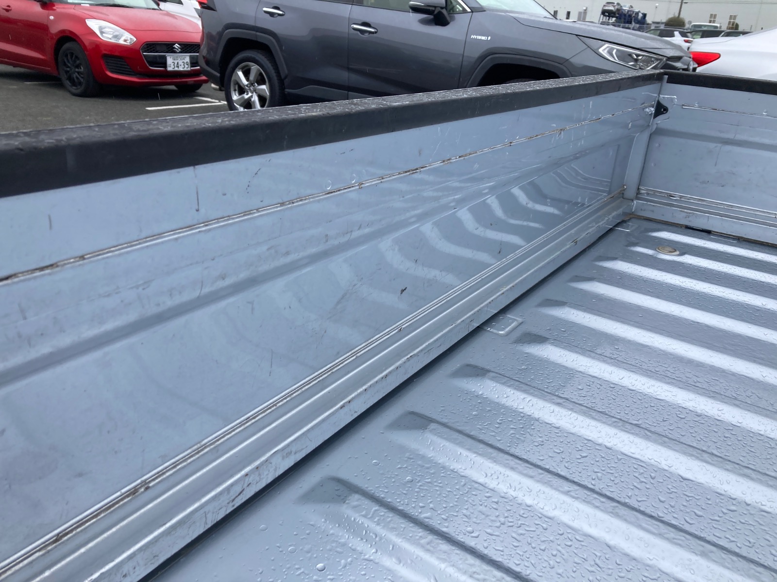 キズ・ヘコミ_53