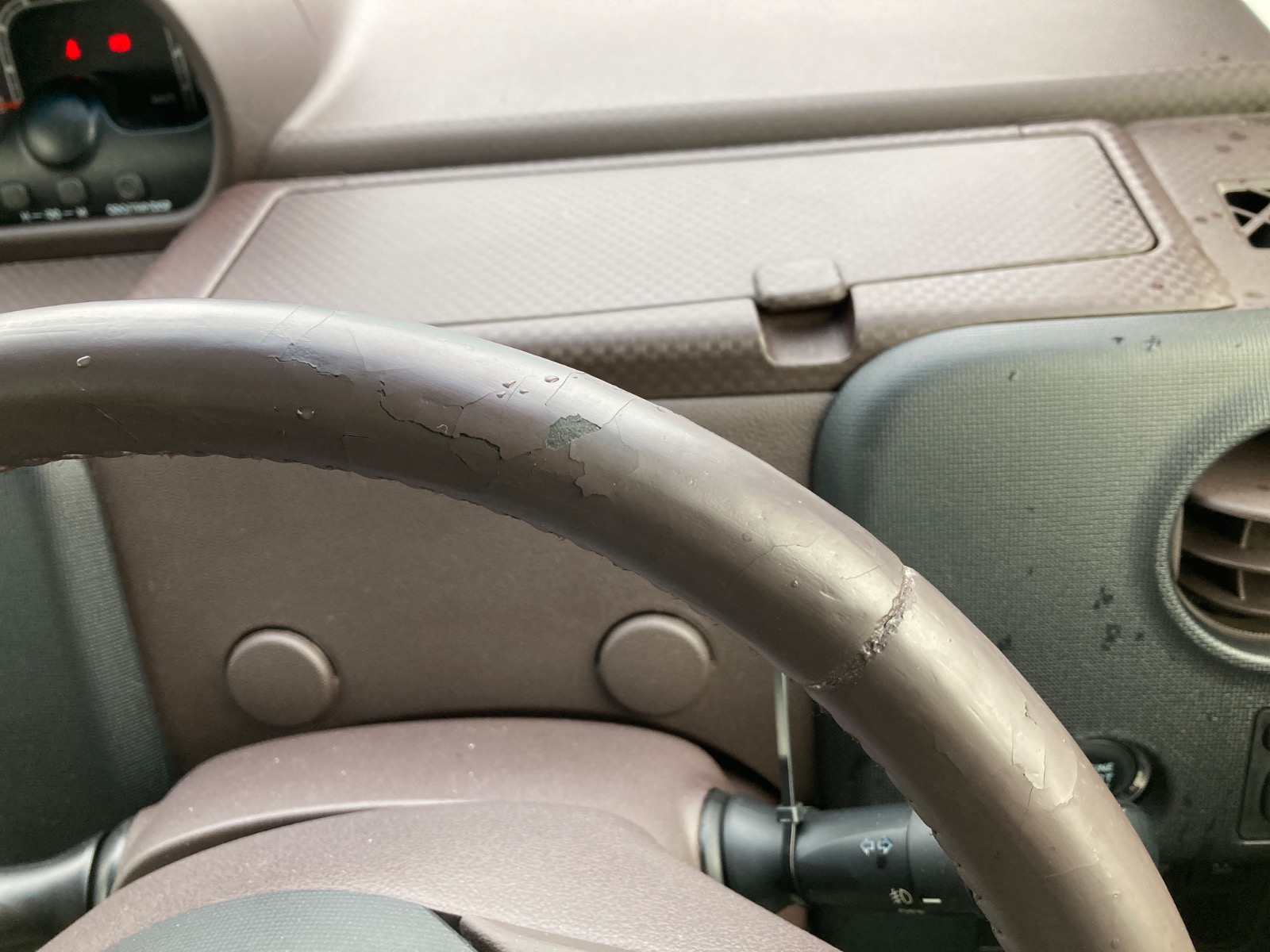 キズ・ヘコミ_64