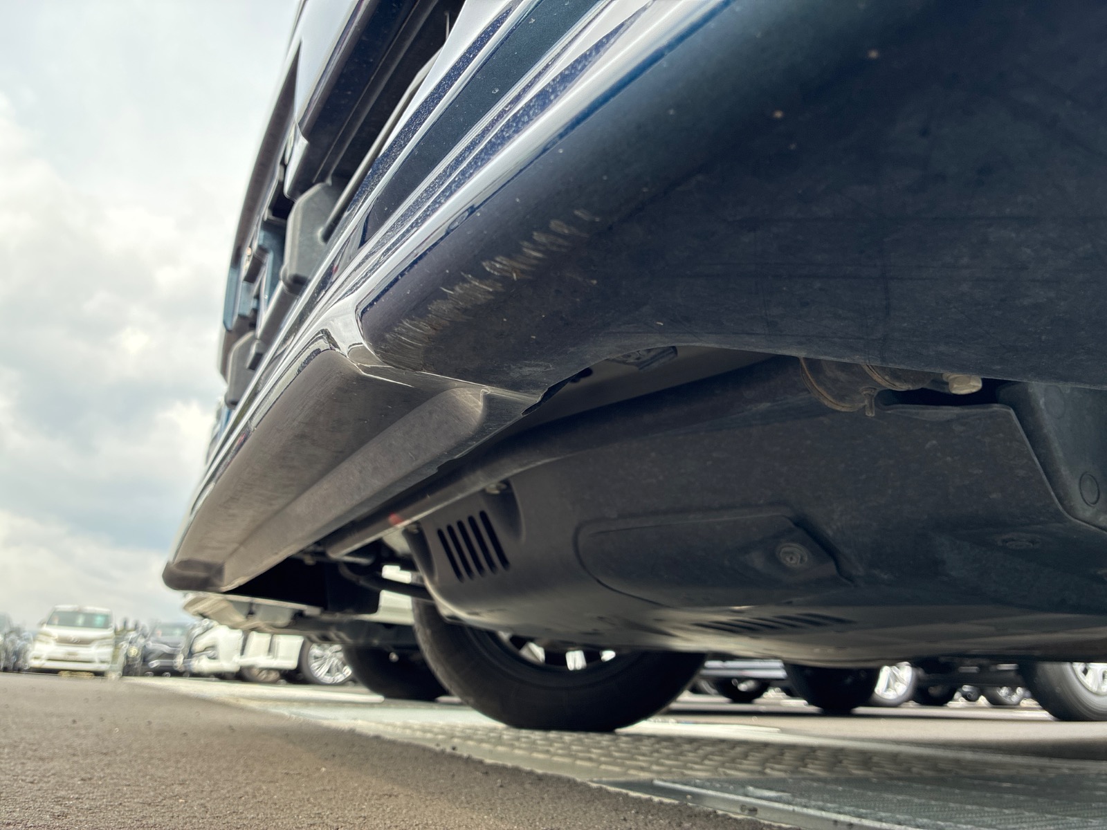 キズ・ヘコミ_64