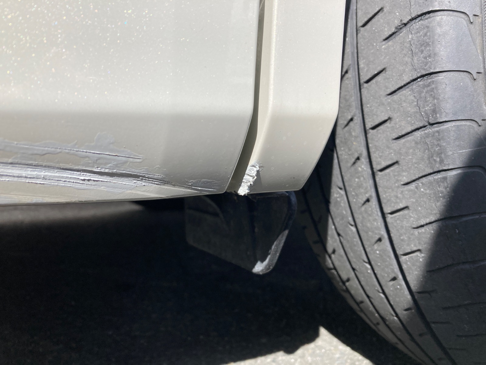 キズ・ヘコミ_38