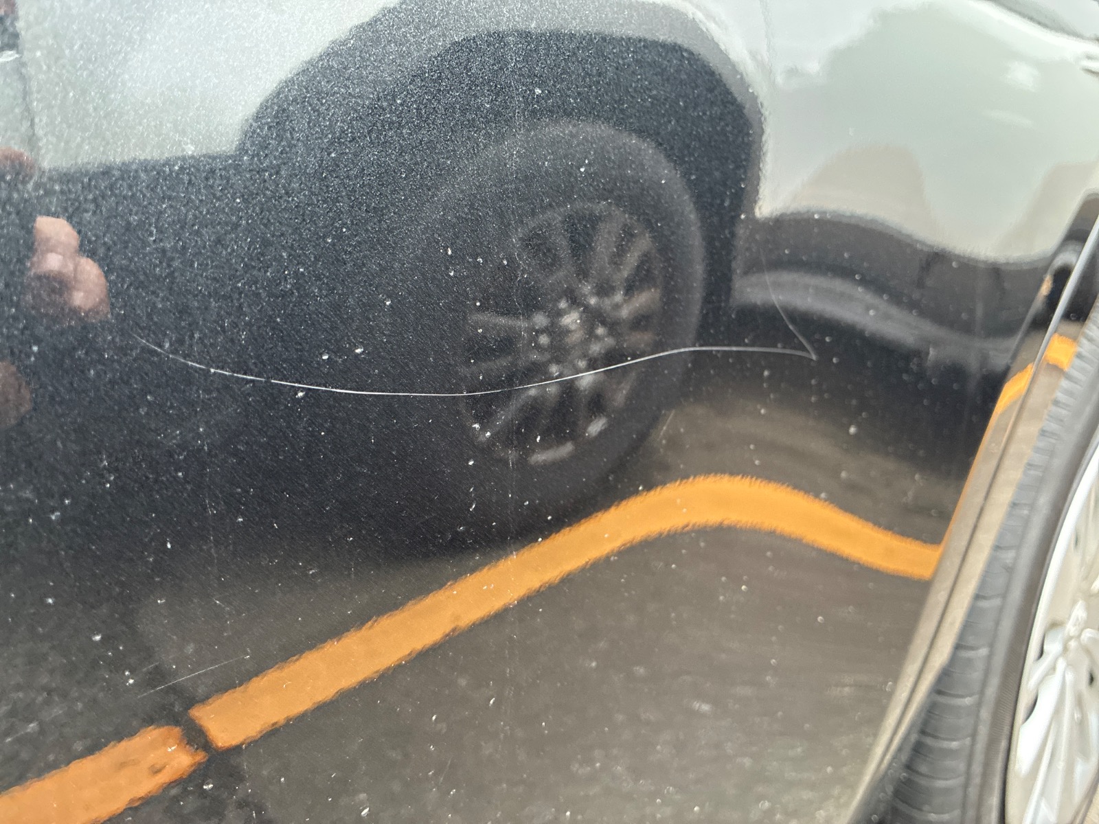 キズ・ヘコミ_25