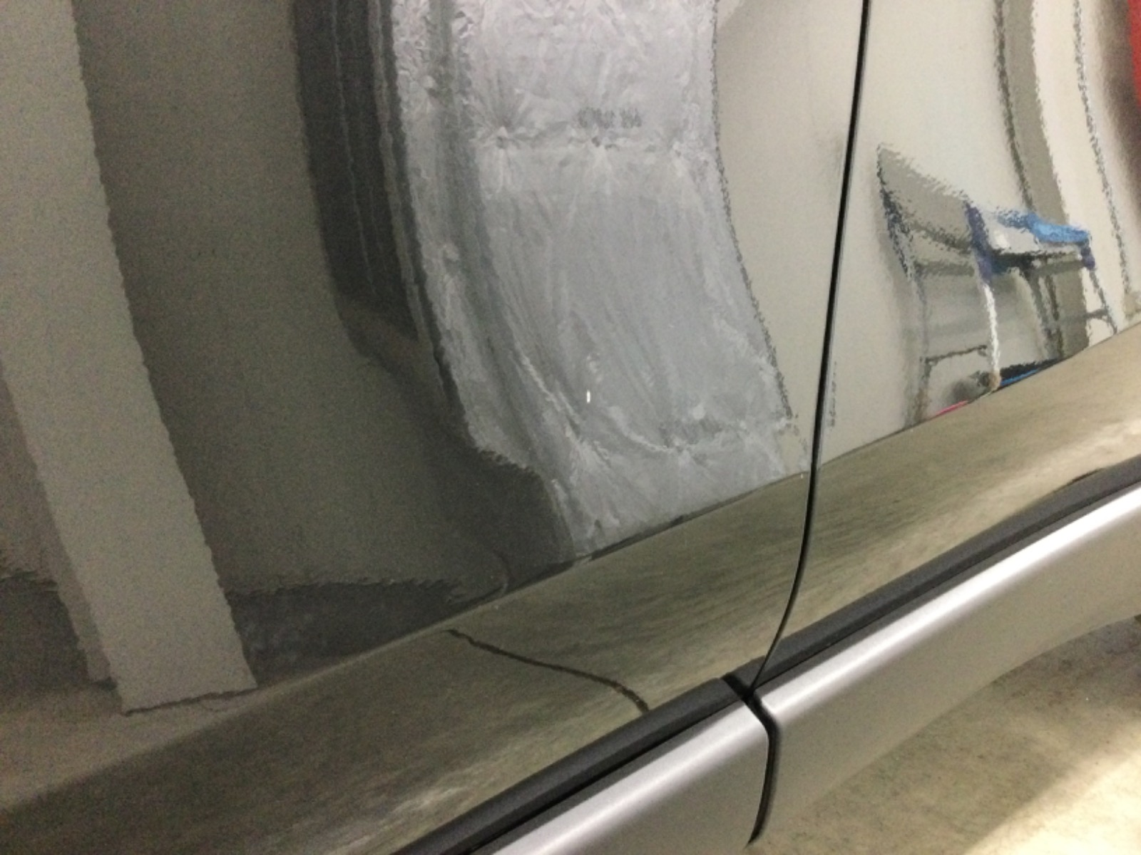 キズ・ヘコミ_16