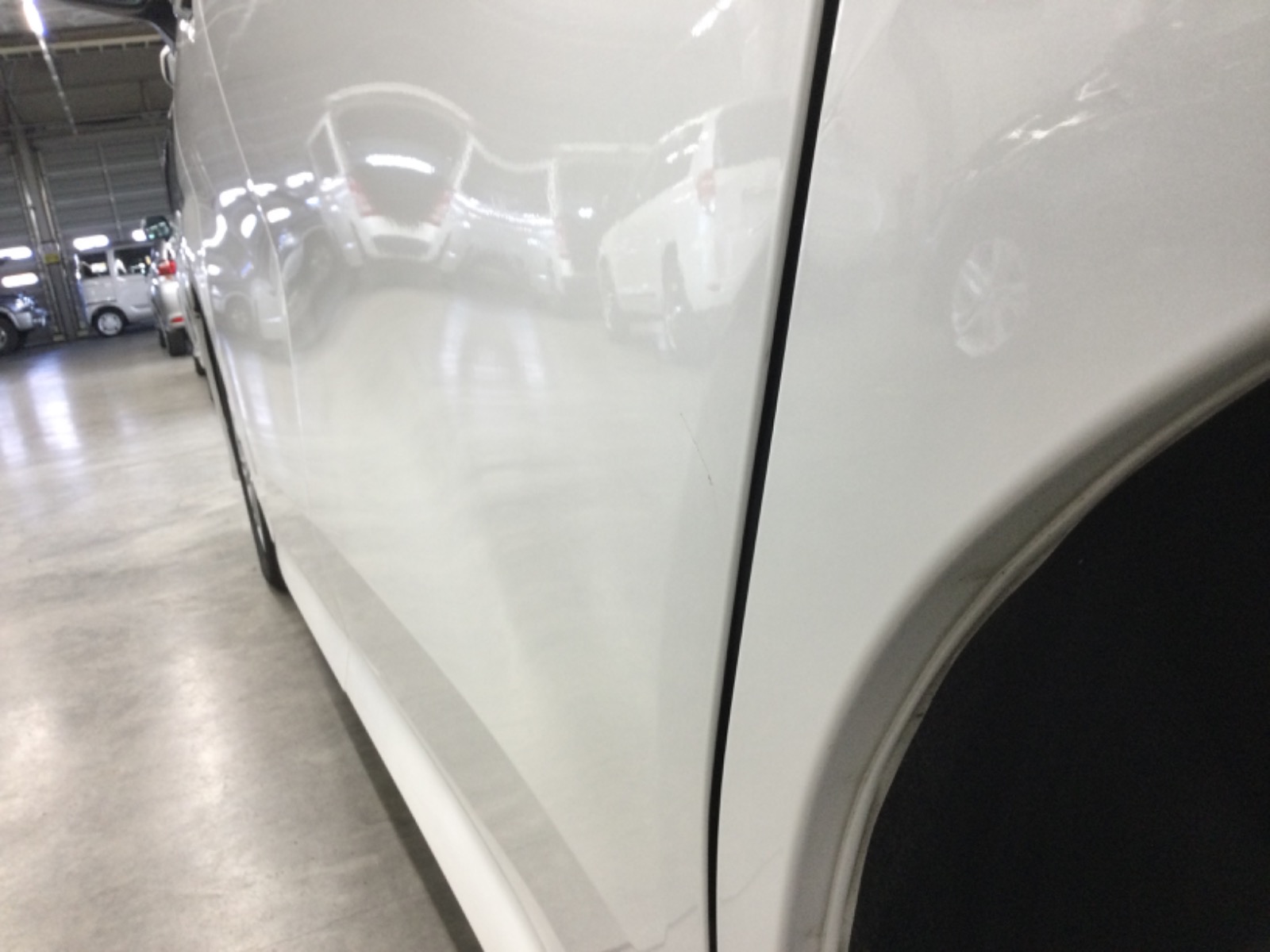 キズ・ヘコミ_24