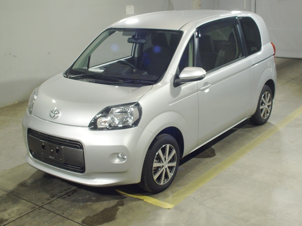 トヨタ ポルテ F 4WD