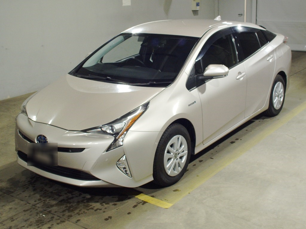 プリウス