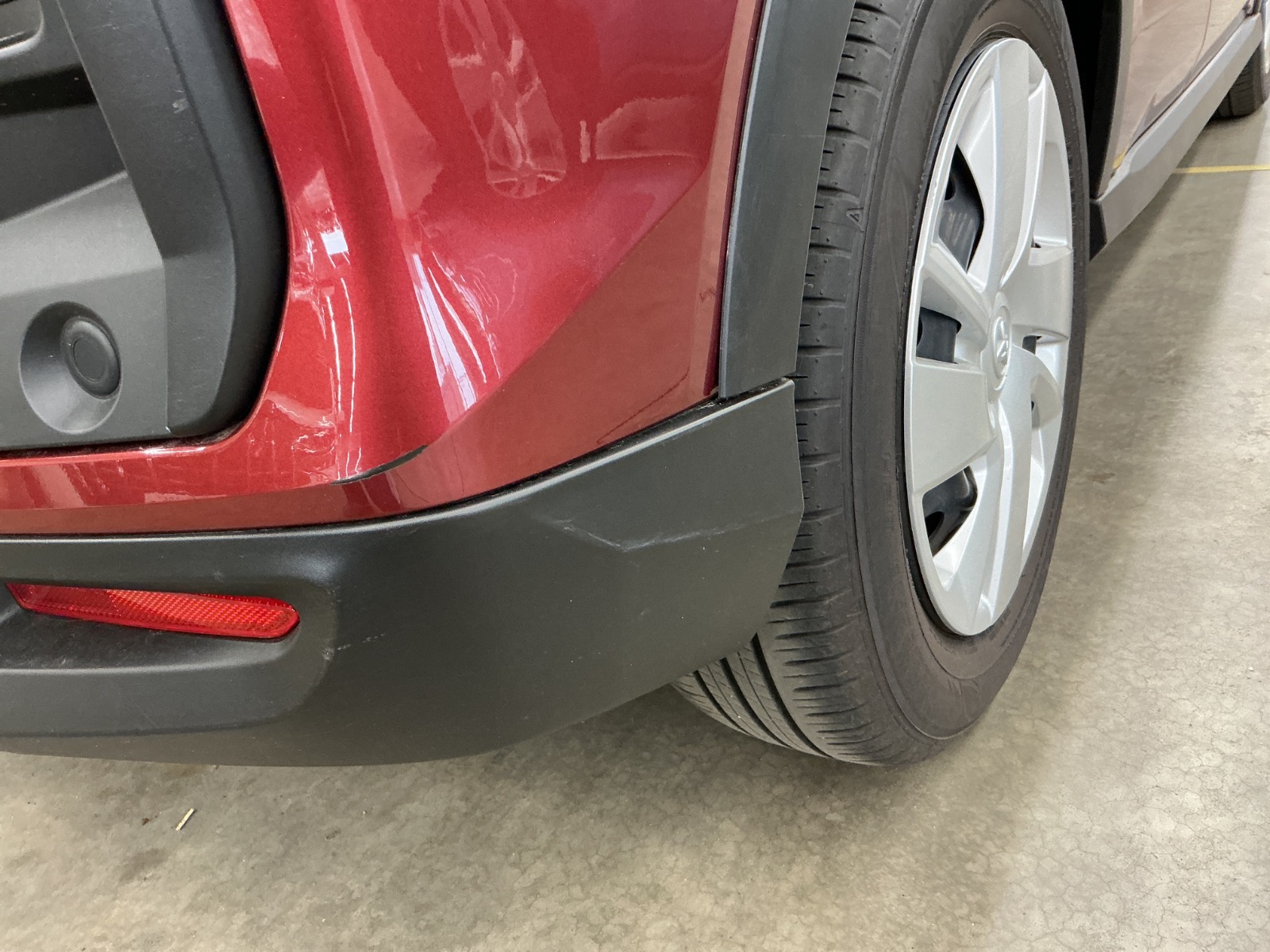 キズ・ヘコミ_56