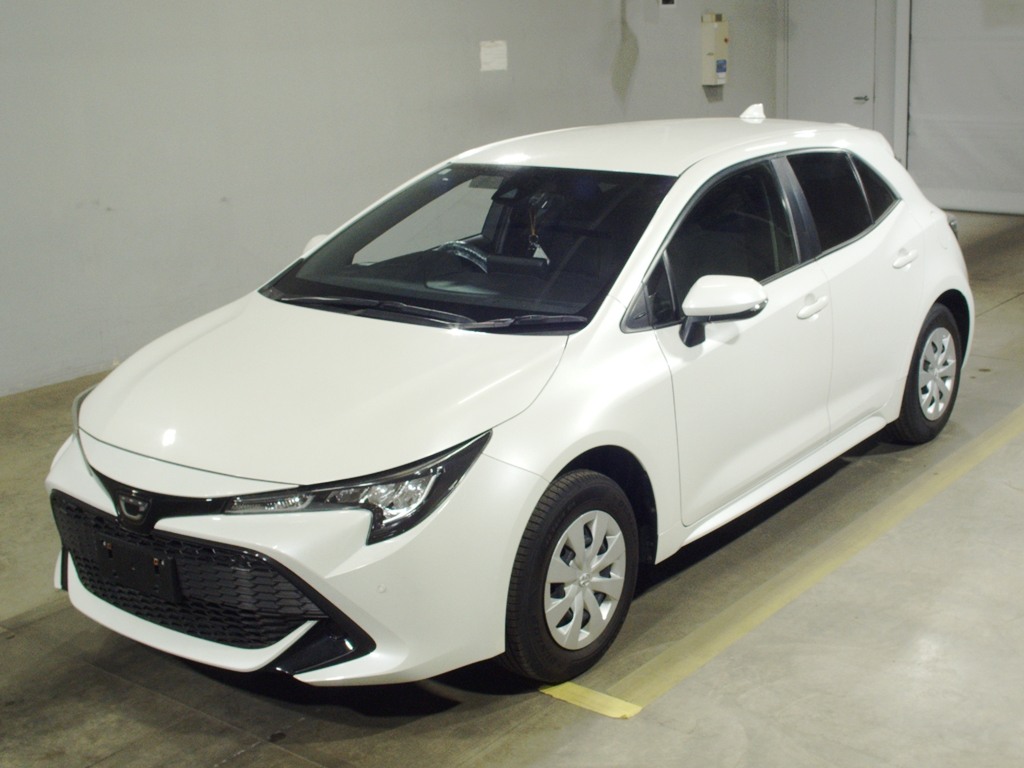 トヨタ カローラスポーツ G-X 4WD