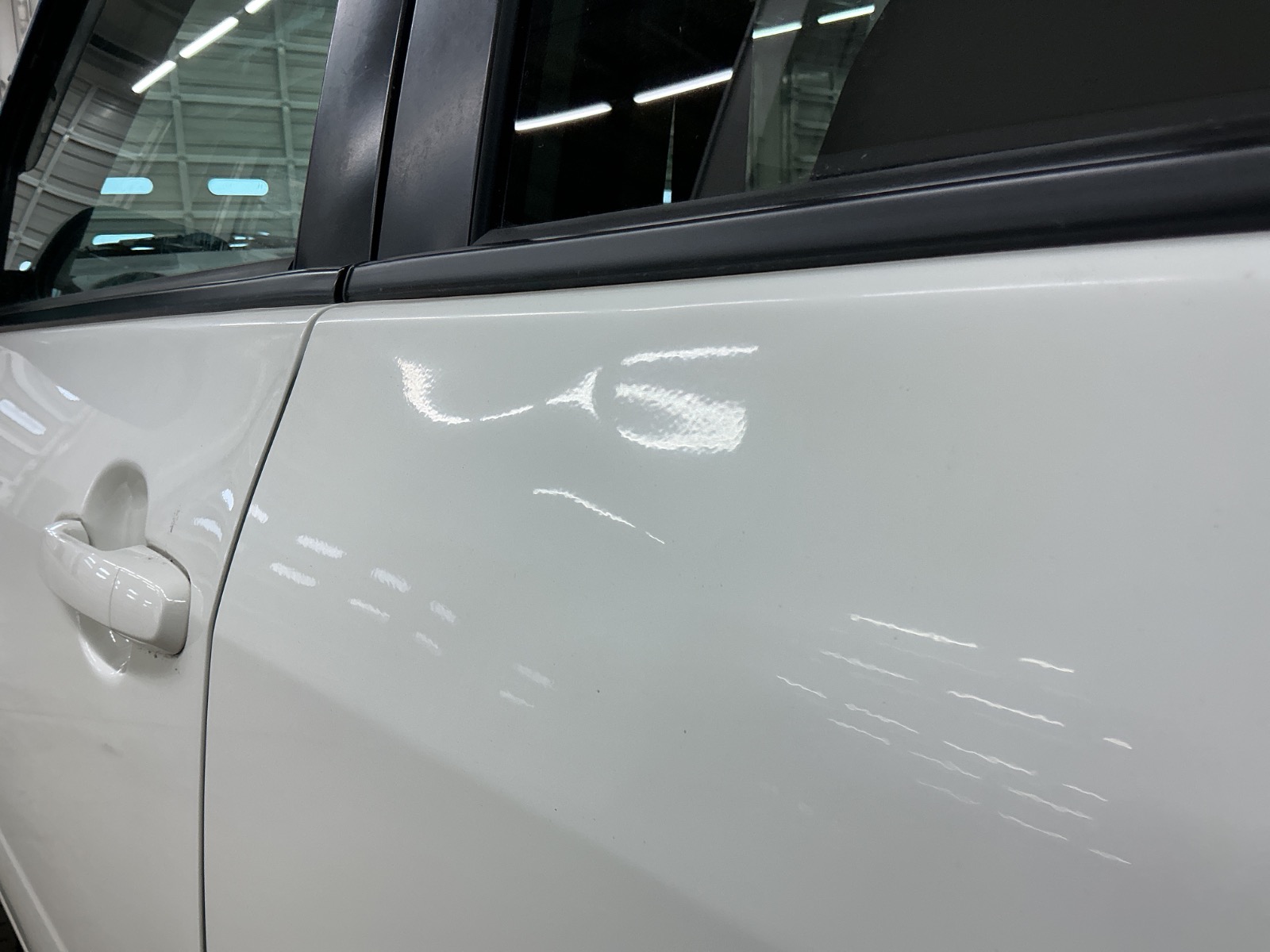 キズ・ヘコミ_24