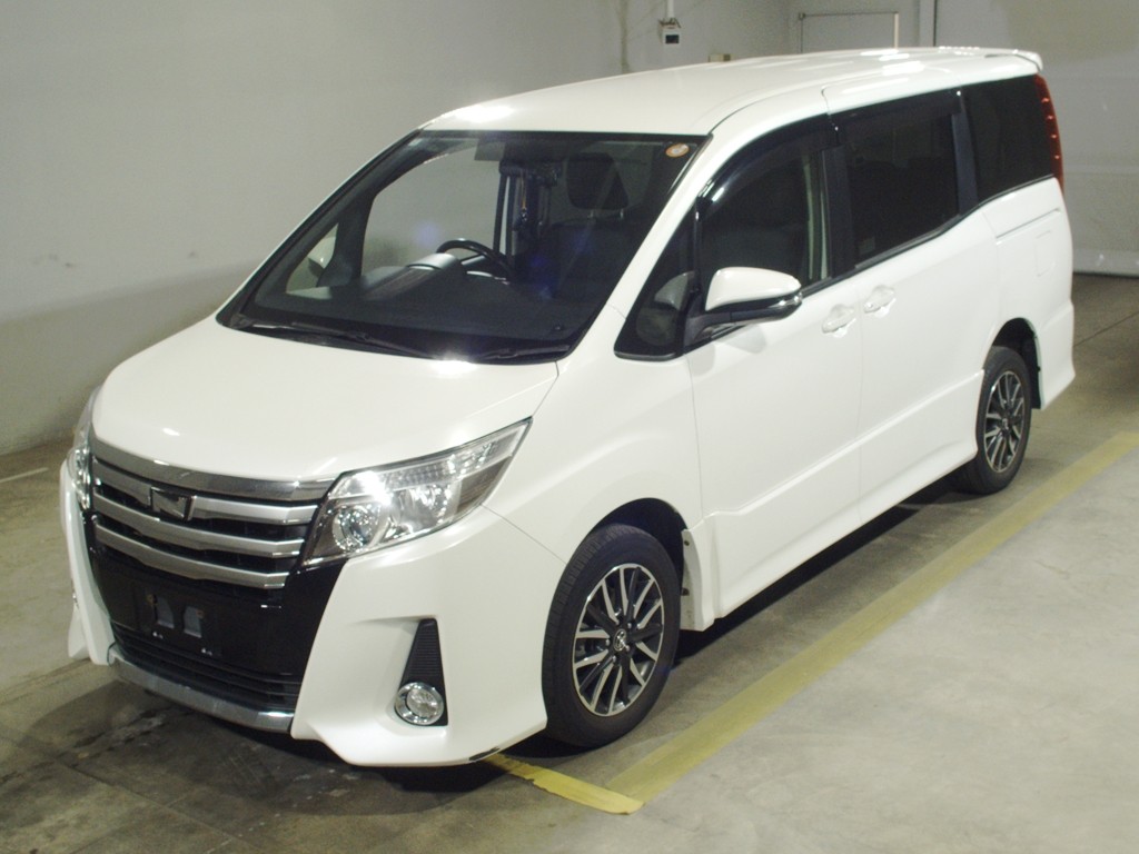 トヨタ ノア SI 4WD