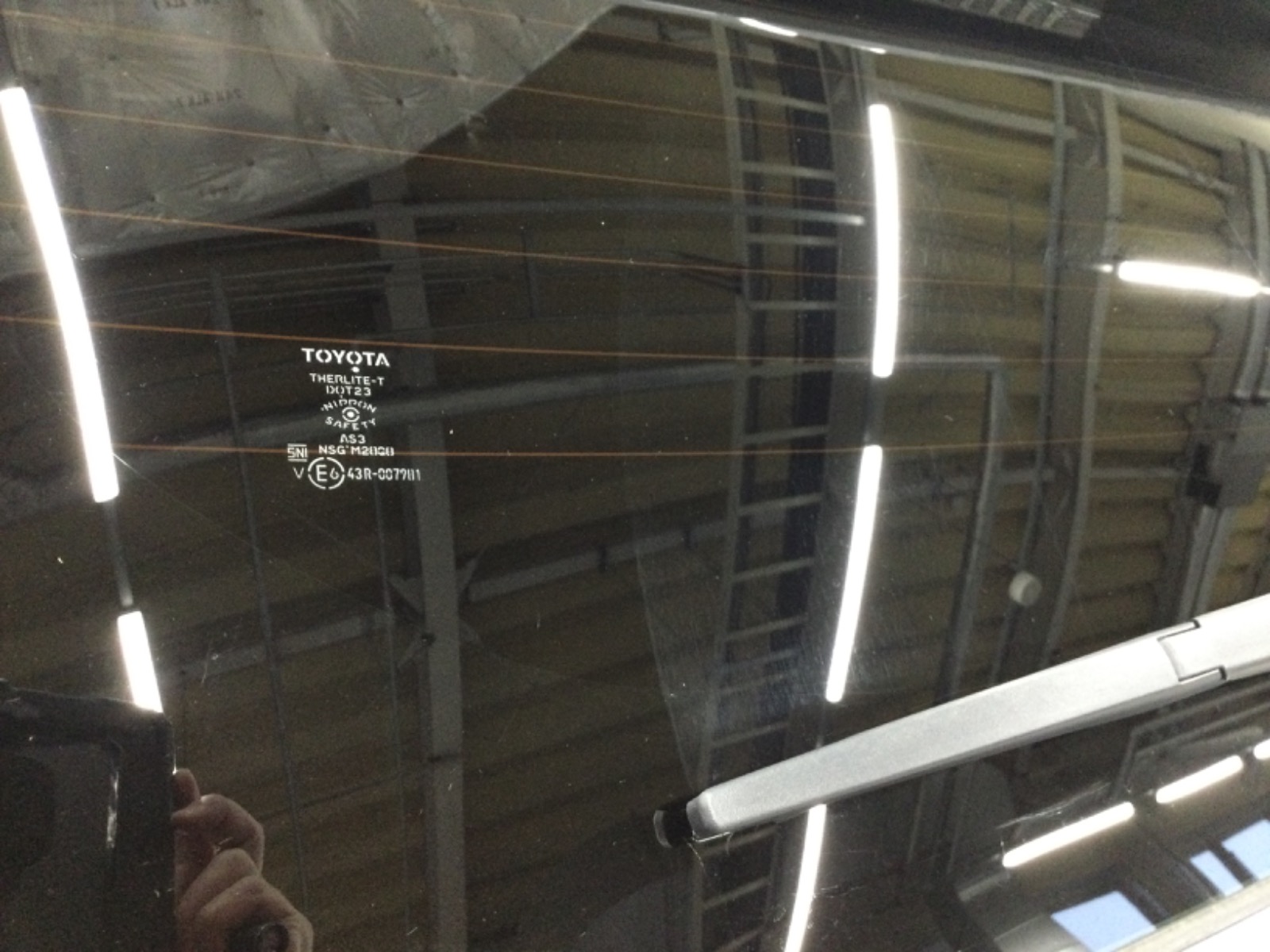 キズ・ヘコミ_50