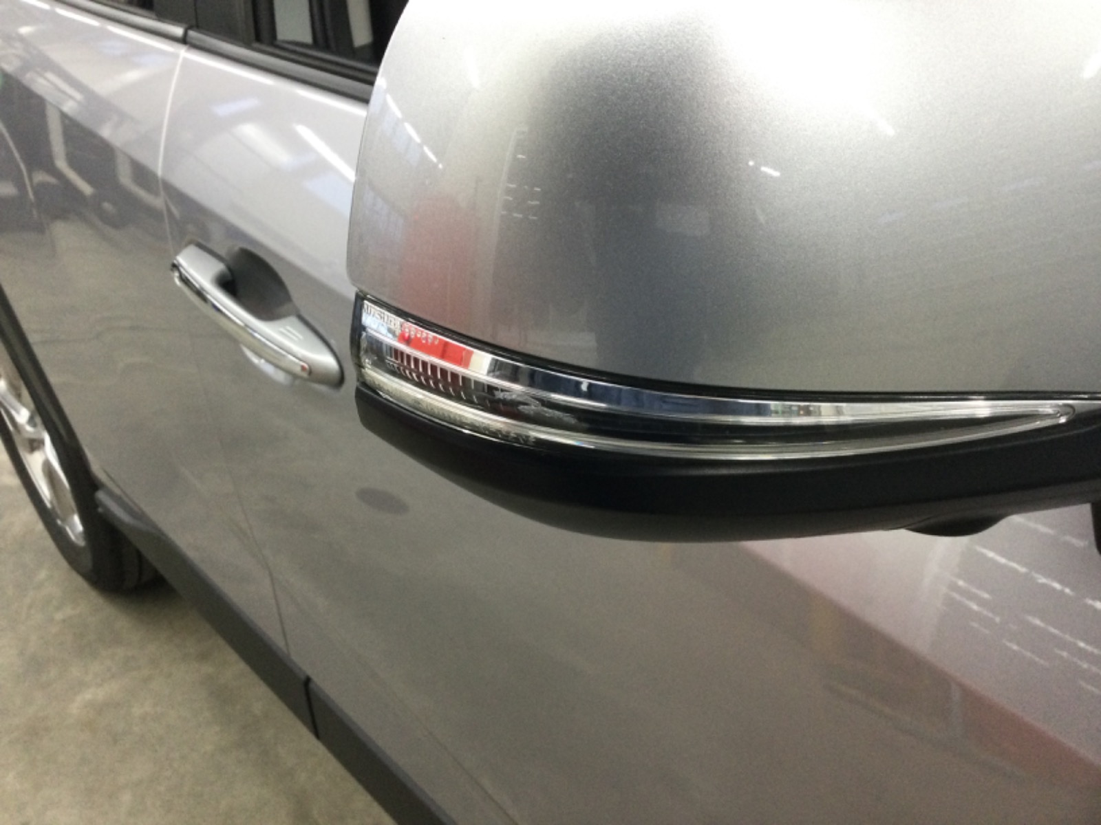 キズ・ヘコミ_64