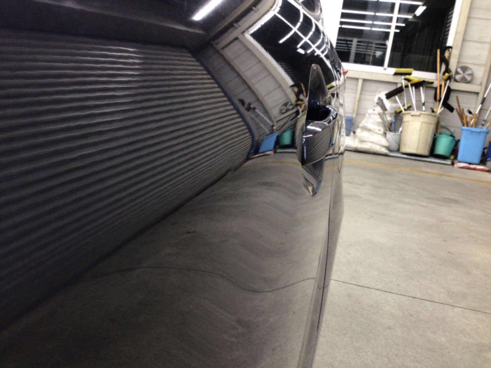 キズ・ヘコミ_24