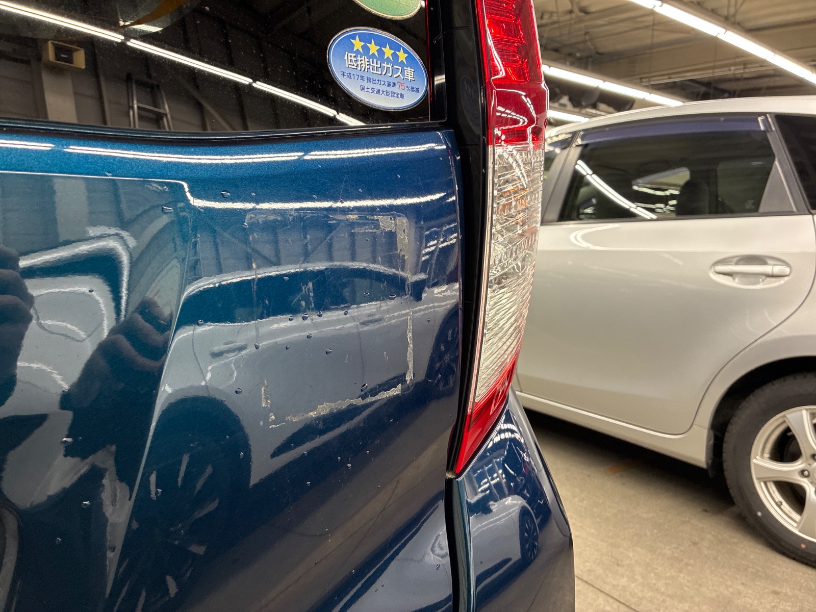 キズ・ヘコミ_43