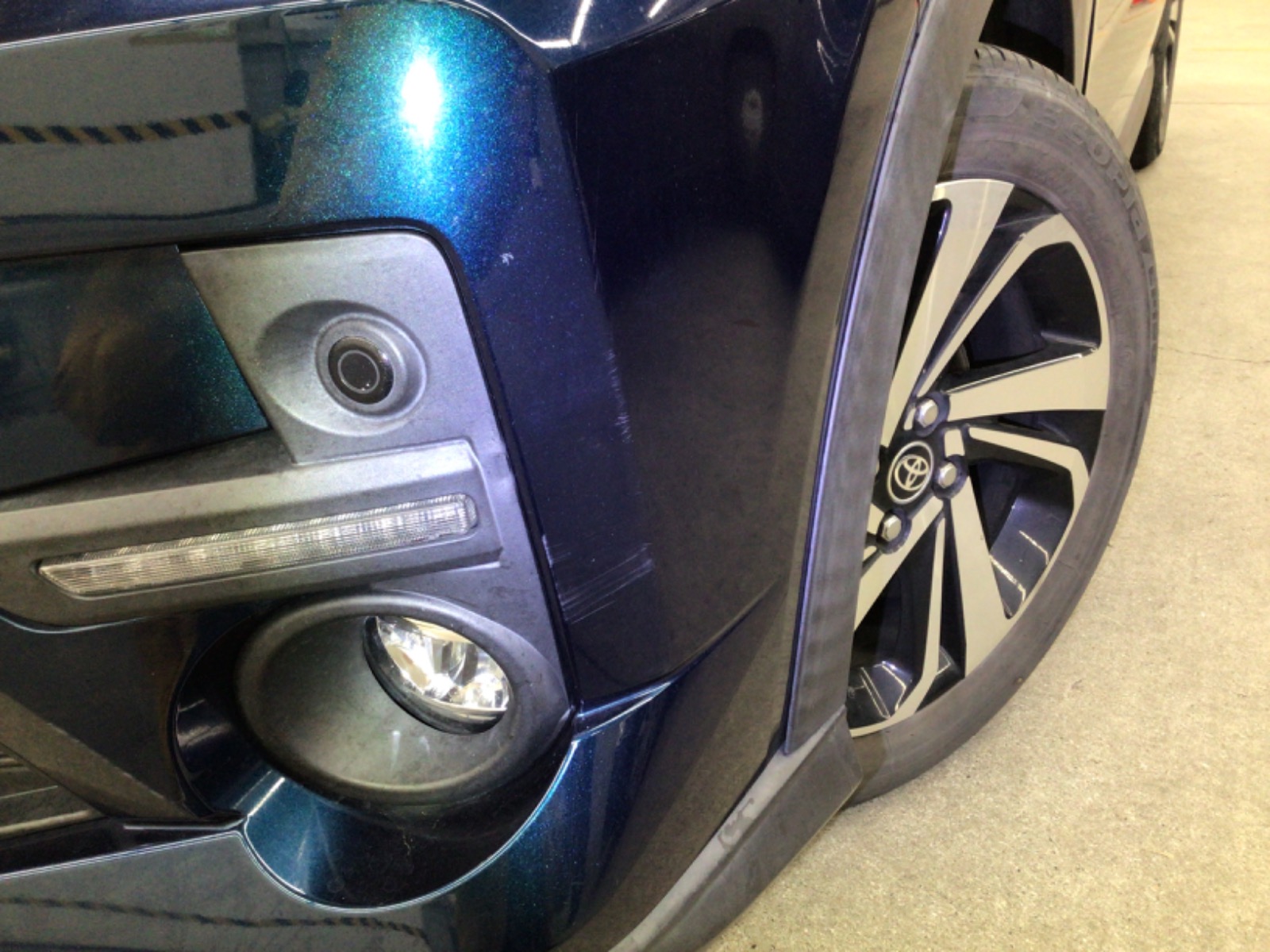 キズ・ヘコミ_05