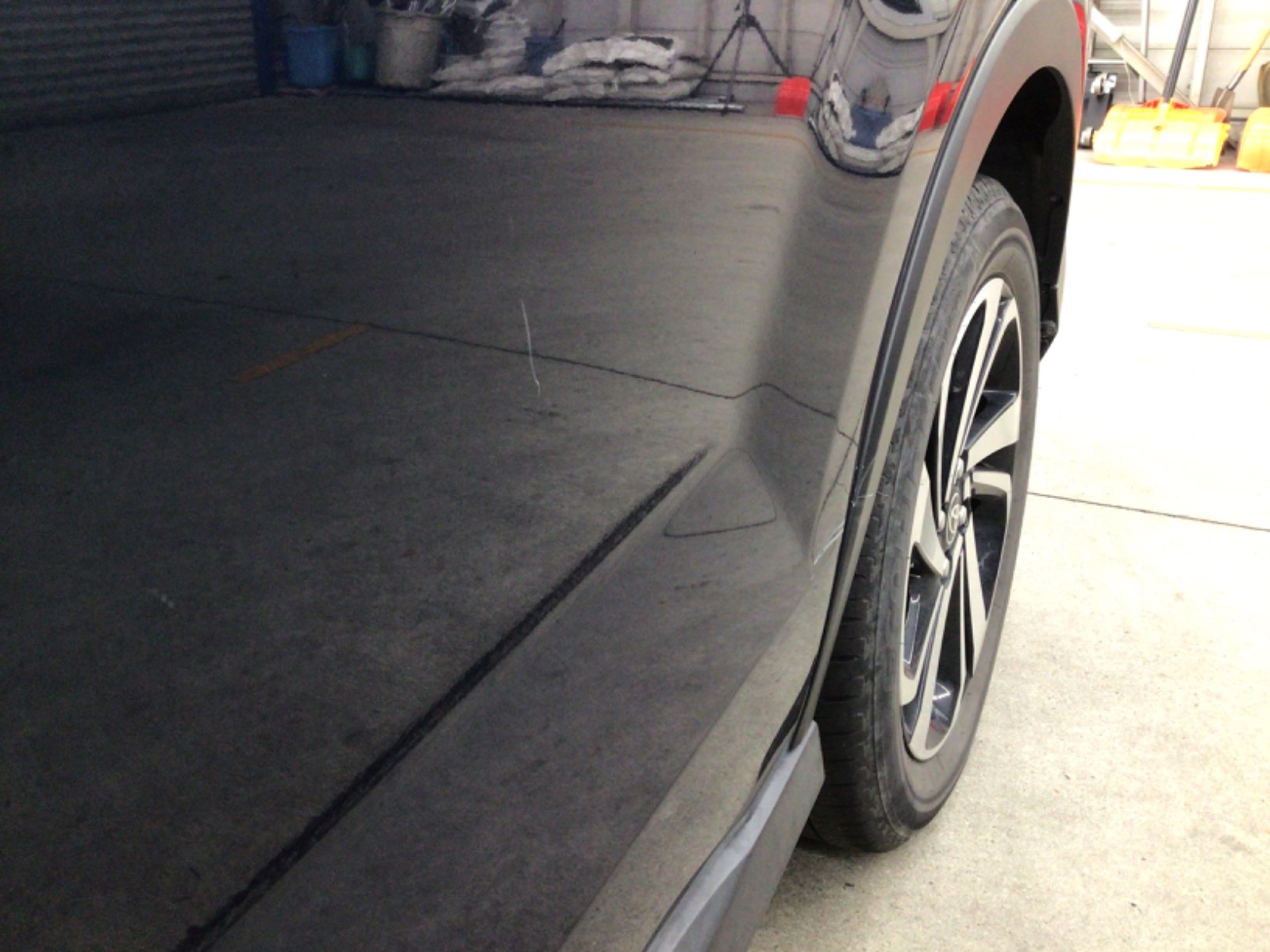 キズ・ヘコミ_24