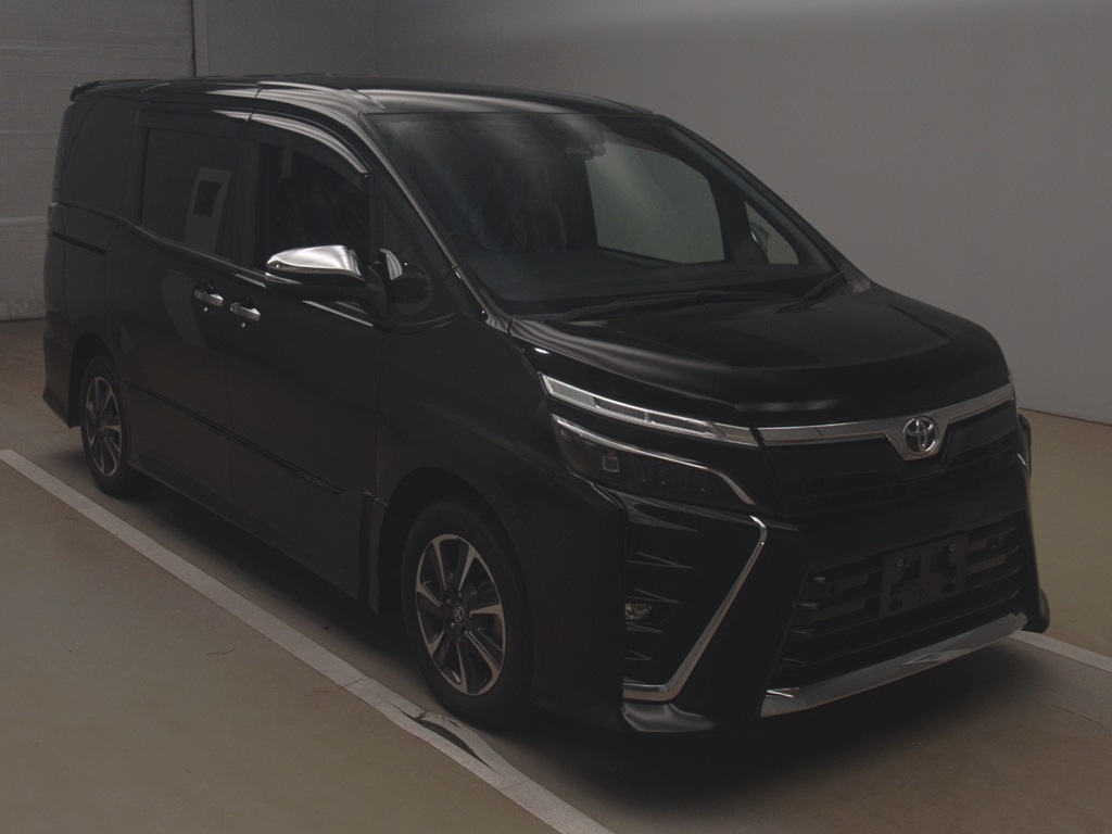 ヴォクシー ZS キラメキ 3