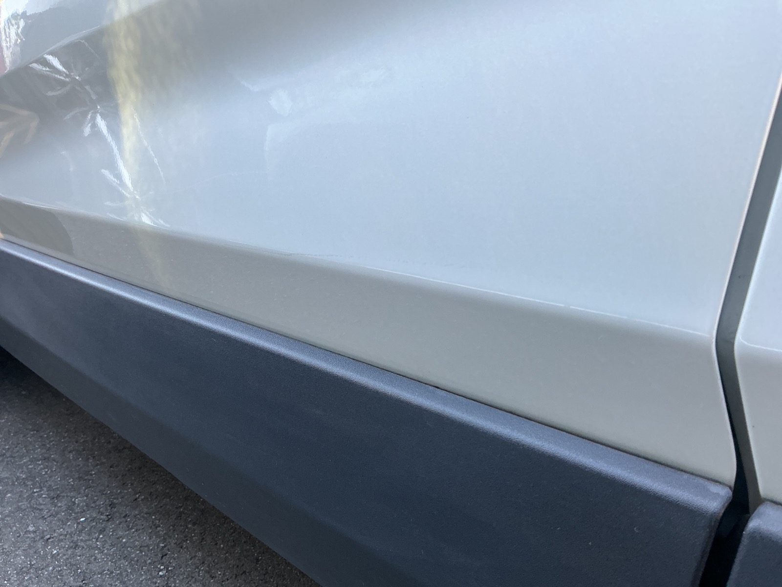 キズ・ヘコミ_17