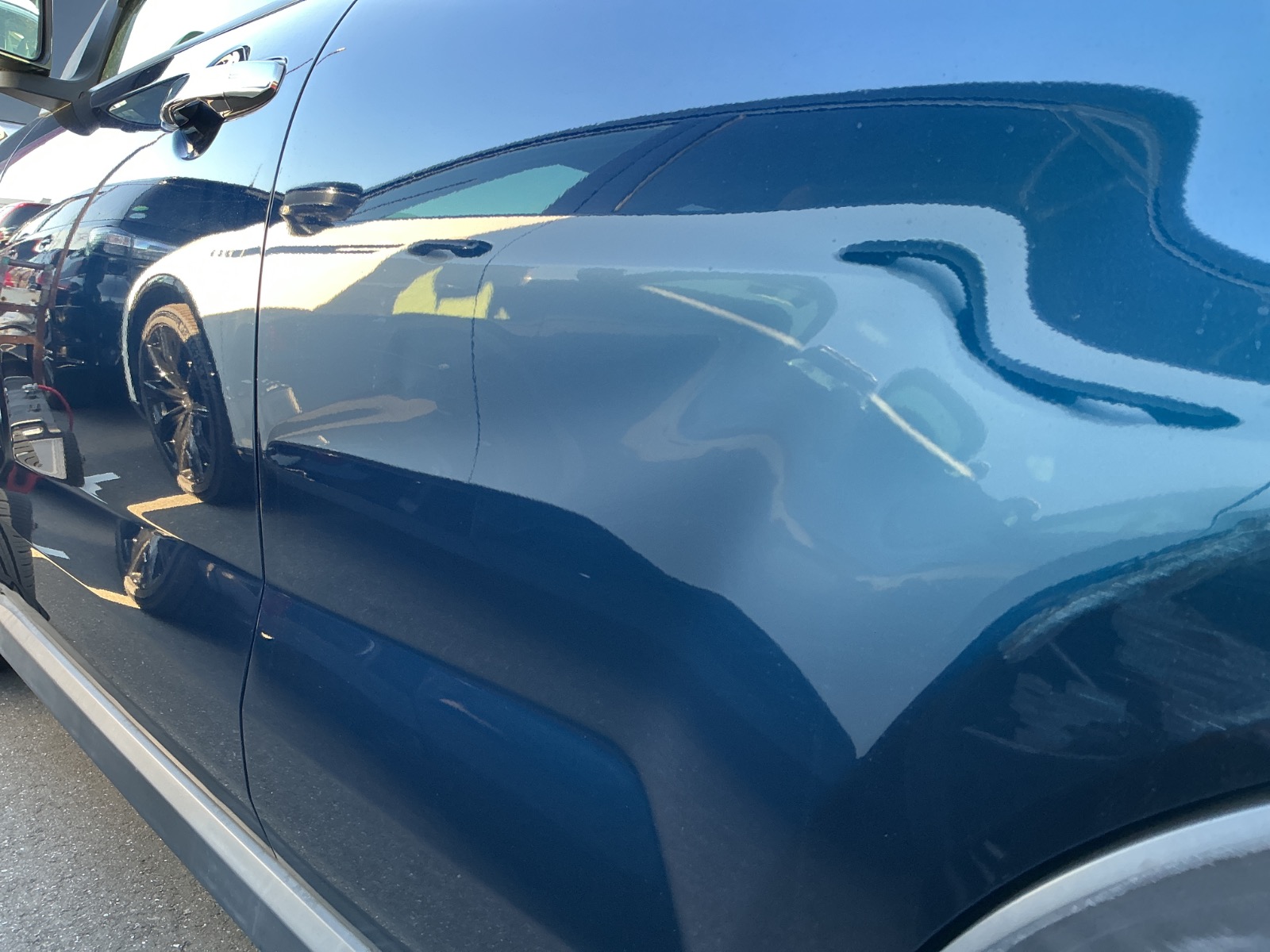 キズ・ヘコミ_25