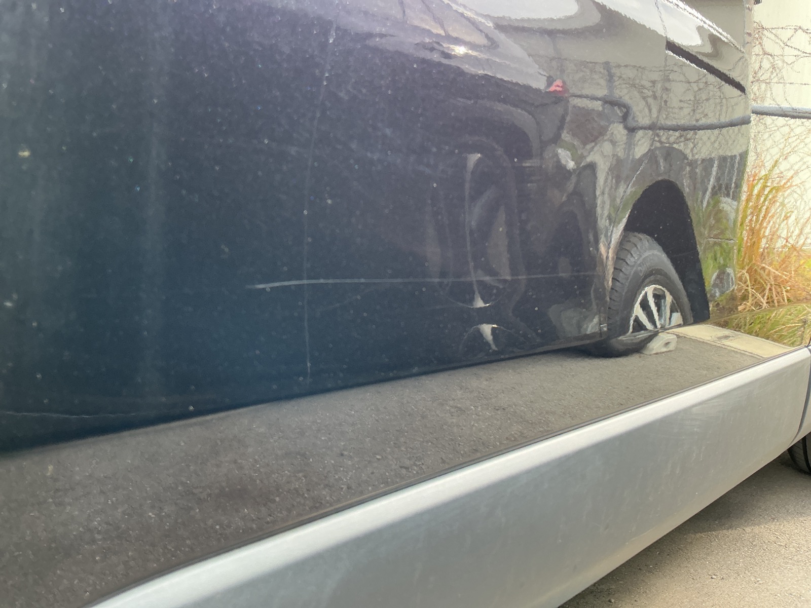 キズ・ヘコミ_17