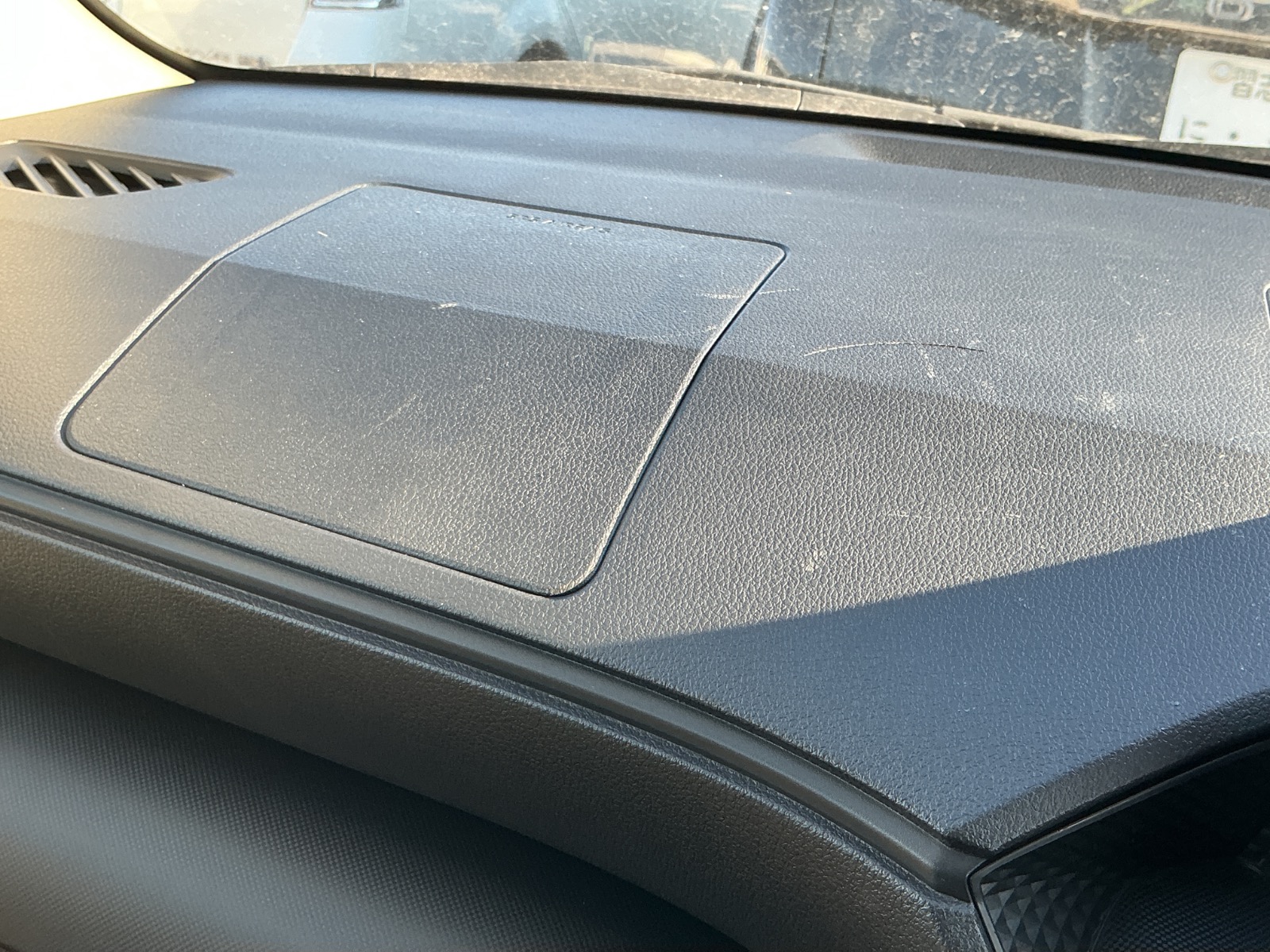 キズ・ヘコミ_65