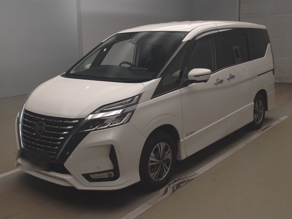 セレナ e-POWERハイウェイスターV