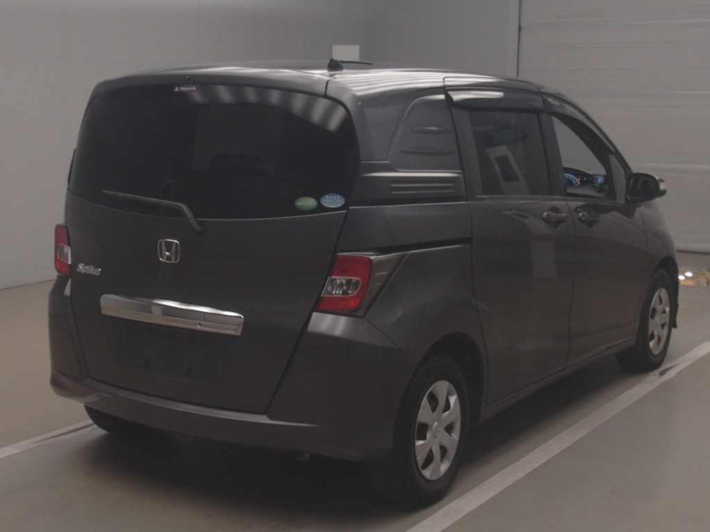 フリードスパイク Gジャストセレク