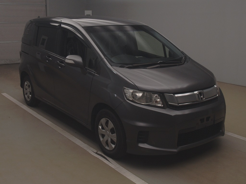 フリードスパイク Gジャストセレク