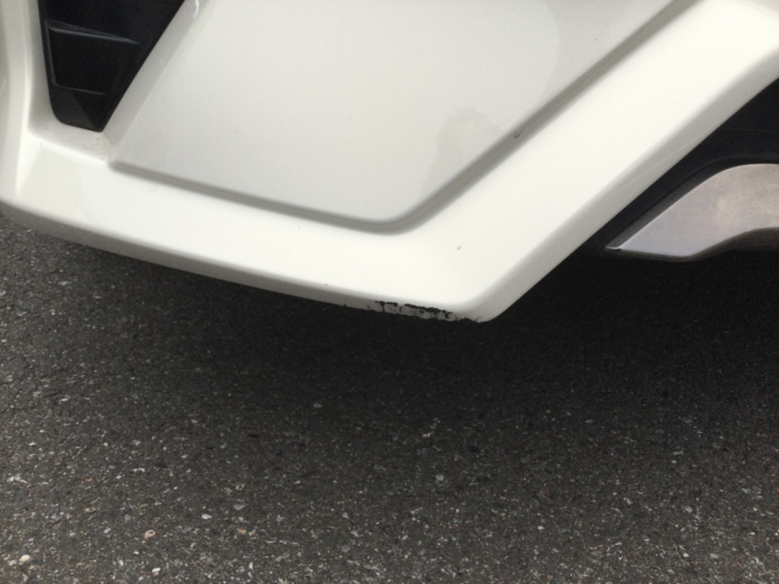 キズ・ヘコミ_06